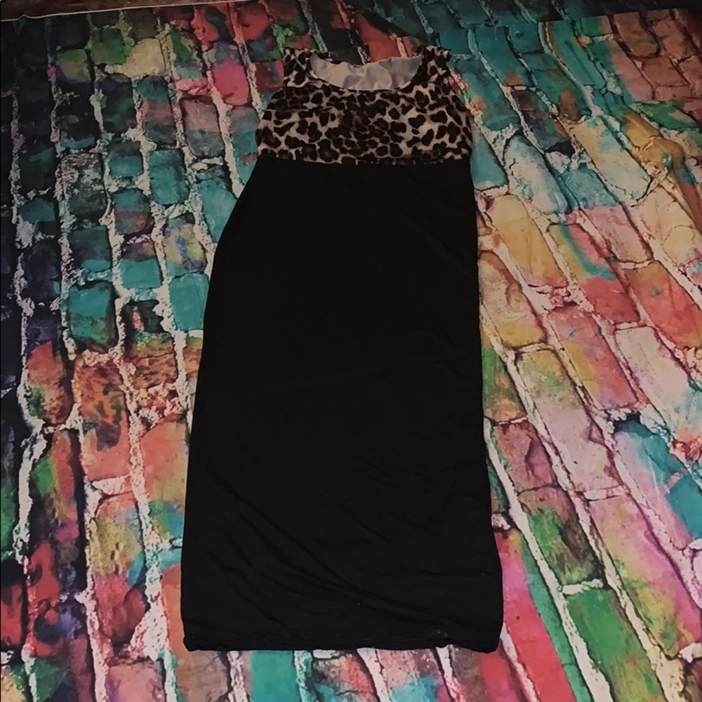 Black and leopard dress. No size would say S/M
